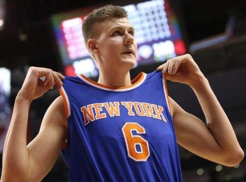 2021-22赛季尼克斯队阵容深度解析，重塑辉煌的基石