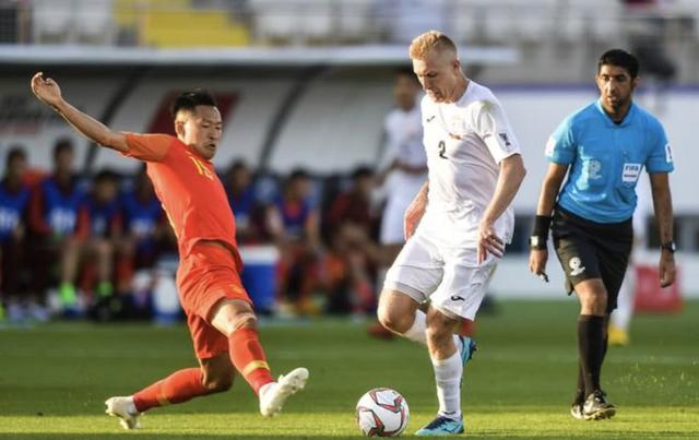 中国与泰国足球历史交锋，从对抗到共进的足球情缘