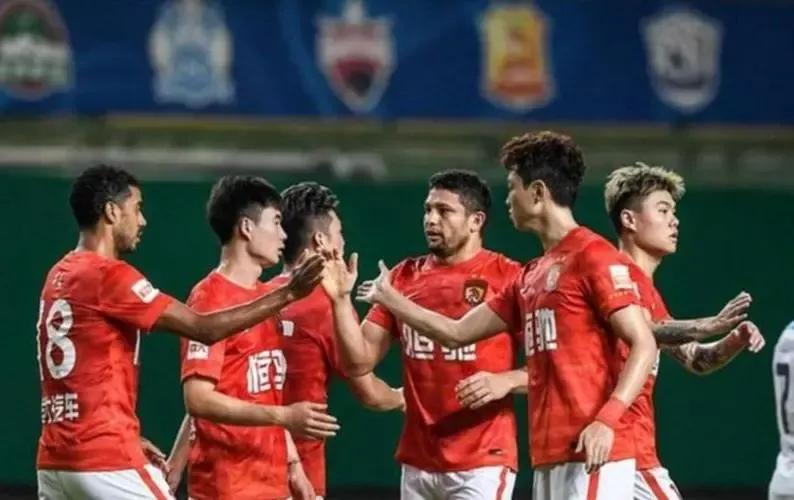 恒大足球，昔日辉煌与未来展望