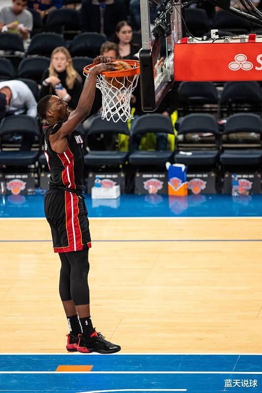 尼克斯vs热火赛程出炉，东区强强对决，精彩不容错过！