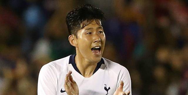 亚洲足球先生的辉煌与荣耀，揭秘亚洲足球的顶尖巨星