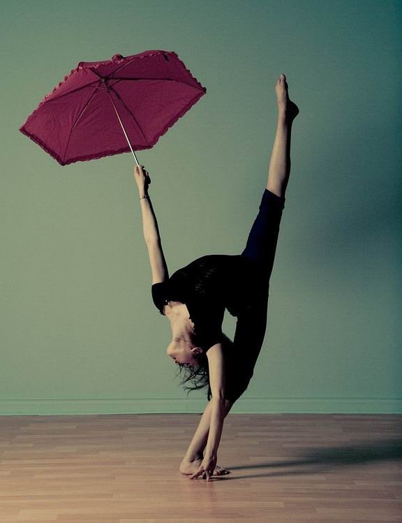 爵士舞基本功，探索劈叉的奥秘与重要性