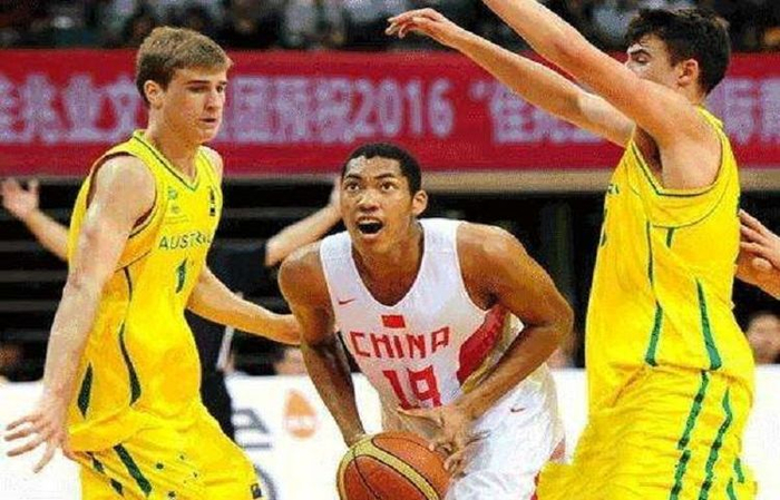 四大中锋男篮，传奇与荣耀的交响曲