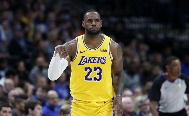 湖人VS快船，延期之战的背后与未来展望