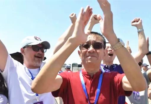 简单火箭2汉化版，打造你的太空梦想