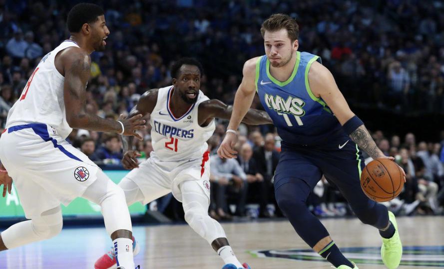 快船VS马刺，季后赛数据背后的激烈对决