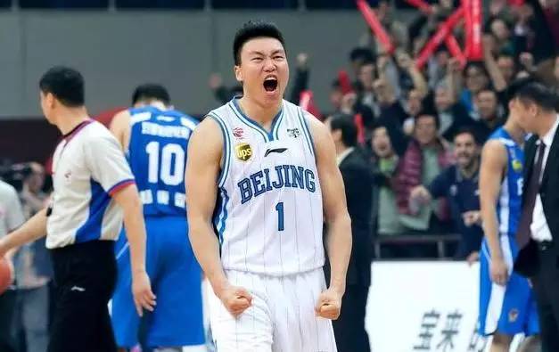 普通球员在CBA的年薪，梦想与现实的交织