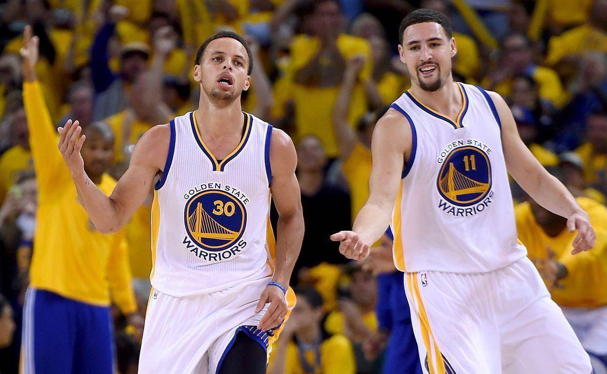 2017年11月23日，雷霆与勇士的巅峰对决