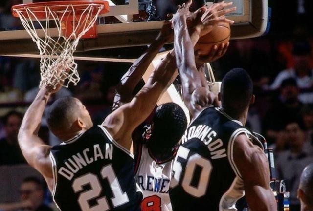 维金斯，从默默无闻到NBA巨星的蜕变之路