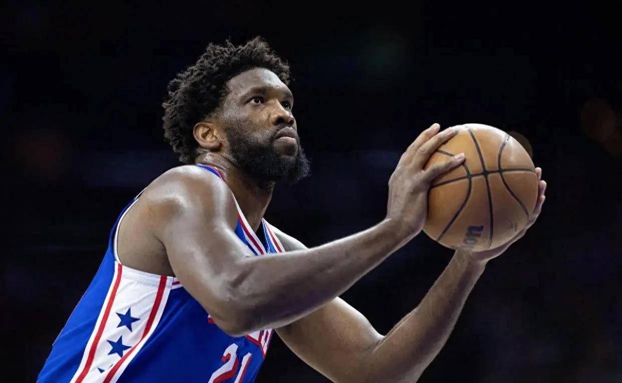 恩比德，从大帝之名看其篮球生涯的辉煌与传奇