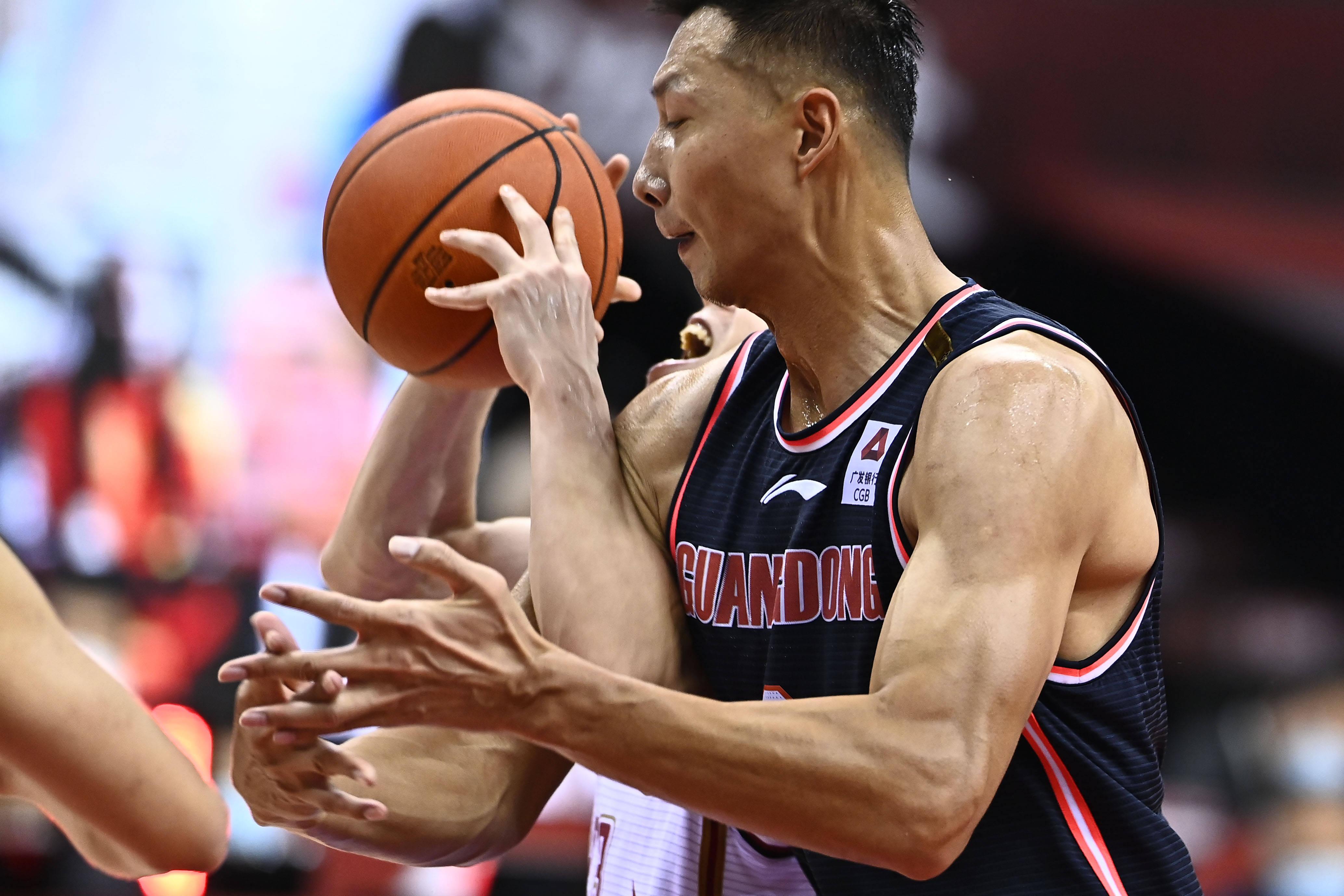 杜兰特眼中的易建联，从NBA到国际赛场的跨越