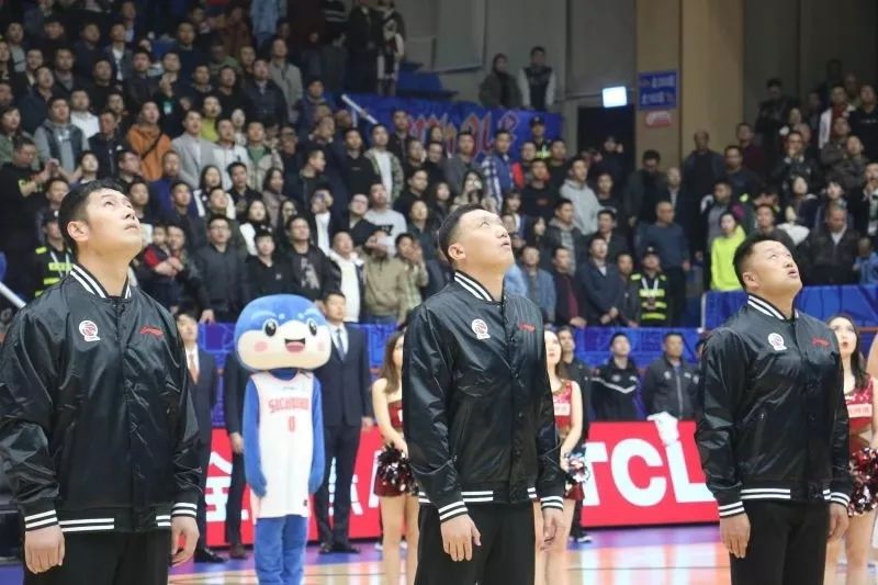 2023年CBA季后赛，激情碰撞，谁将问鼎总冠军？