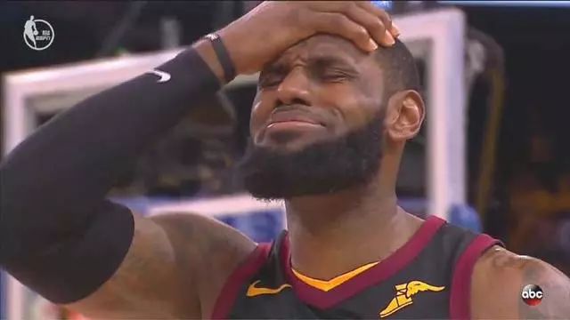 奥利尼克，NBA赛场上的坚韧与成长