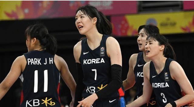 2026年世界杯，中国女篮与美国女篮的巅峰对决