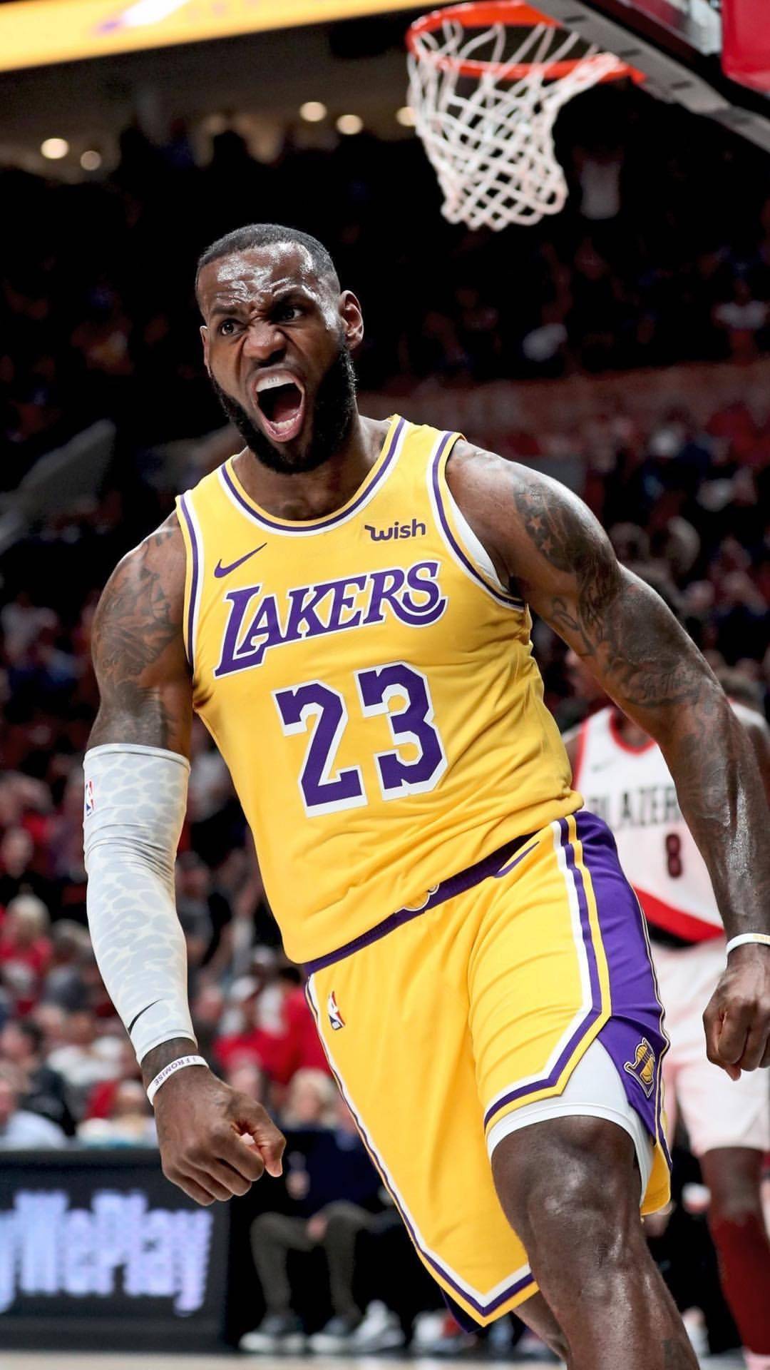 詹姆斯可能会在湖人最后几场，传奇的延续与未来的展望