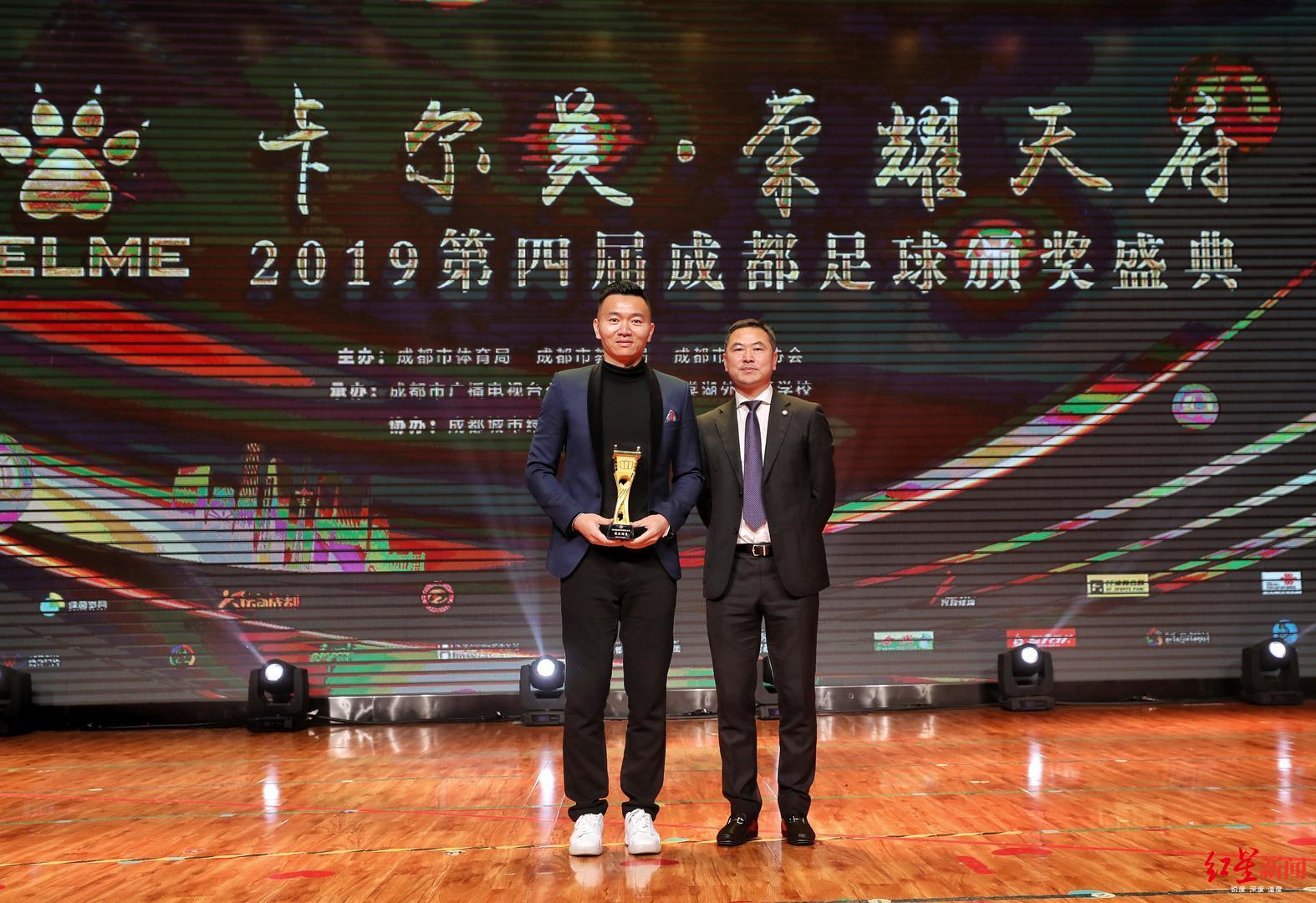 守门员之光，揭秘中国足球国家队的门神之路