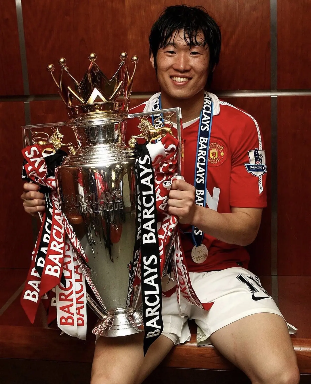 朴智星，从K联赛到欧冠冠军的传奇之旅