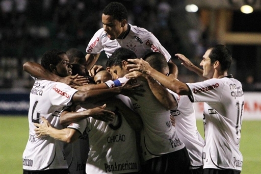 解放者杯小组赛几场比赛