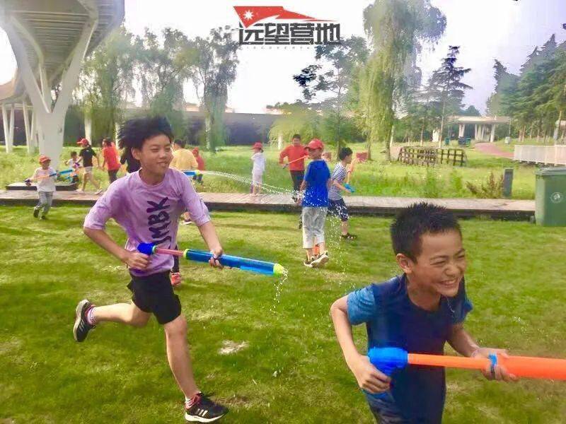 踢足球的拼音与魅力探索