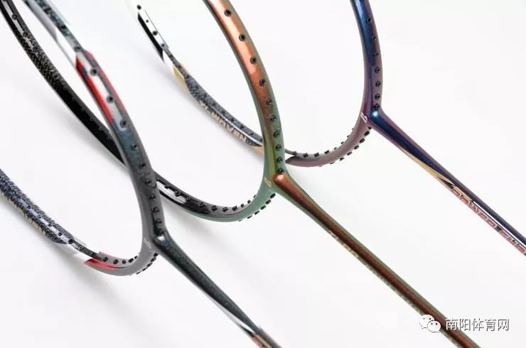怎样选羽毛球拍比较适合，全面指南