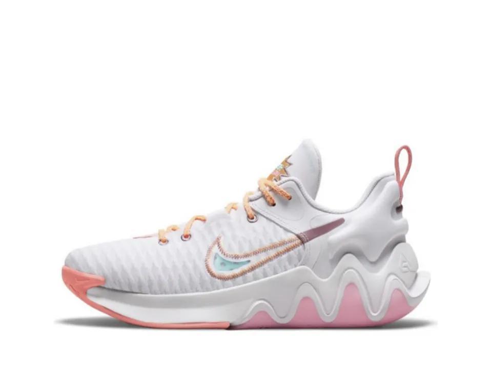 史上最强实战篮球鞋，科技与性能的巅峰对决