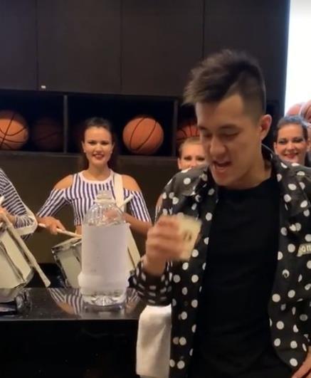 雷霆嘎巴原唱揭秘，一首网络热曲背后的故事与音乐旅程