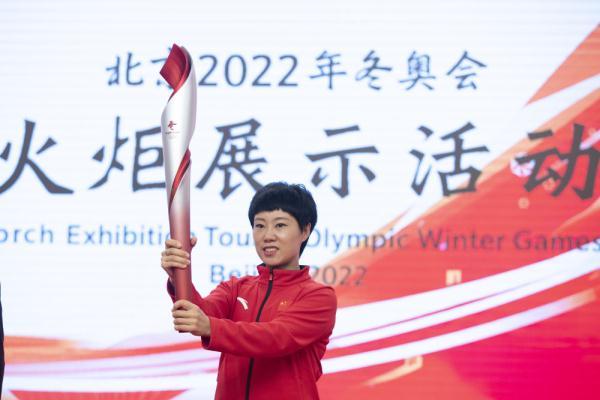 亚洲之光，揭秘亚洲第一个举办冬奥会的城市——北京