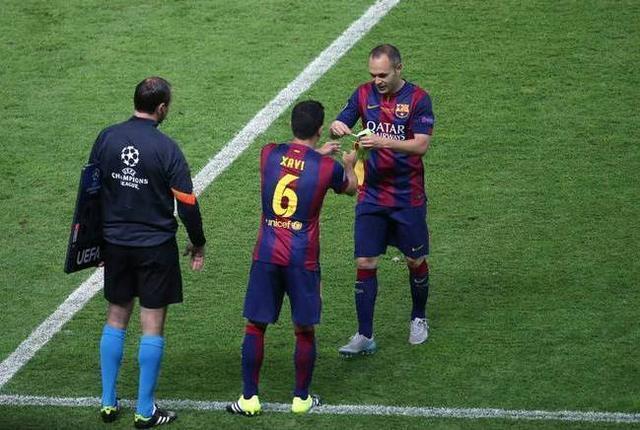 双星闪耀，伊涅斯塔与哈维的传奇足球水平