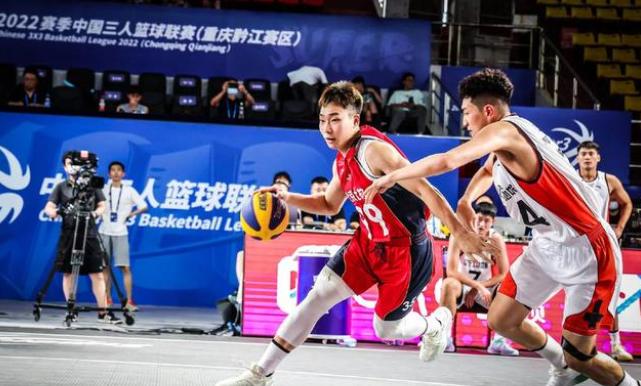 辽宁男篮，铸就总冠军的辉煌篇章