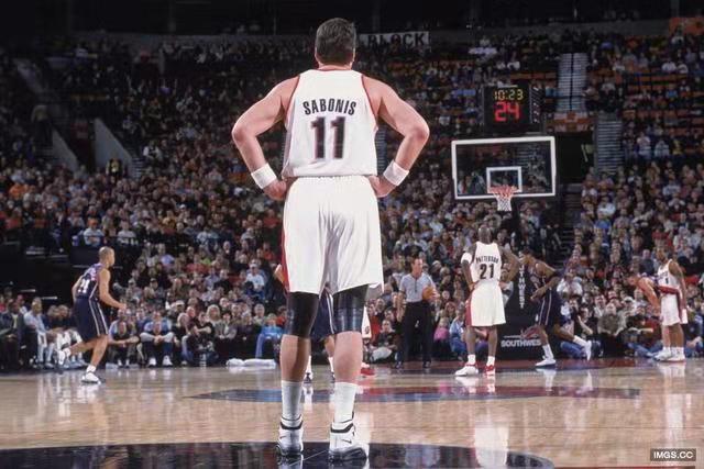 萨博尼斯，诠释最伟大的中锋传奇