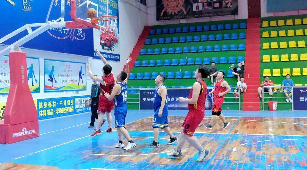 屈洋，篮球场上的追梦者