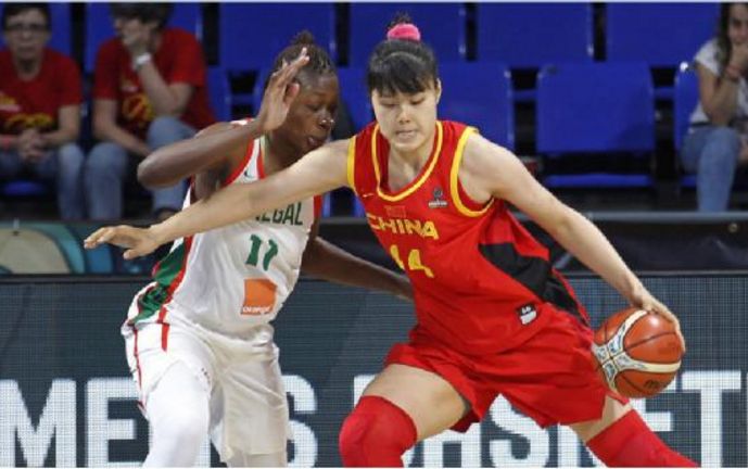 女篮世界杯中国vs澳大利亚，激情与坚韧的较量