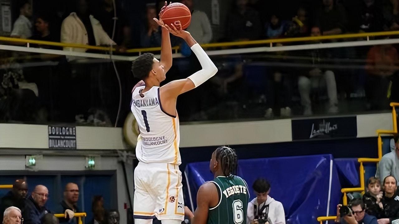 2023年NBA季后赛前瞻，费城76人vs多伦多猛龙——东区对决的激烈碰撞