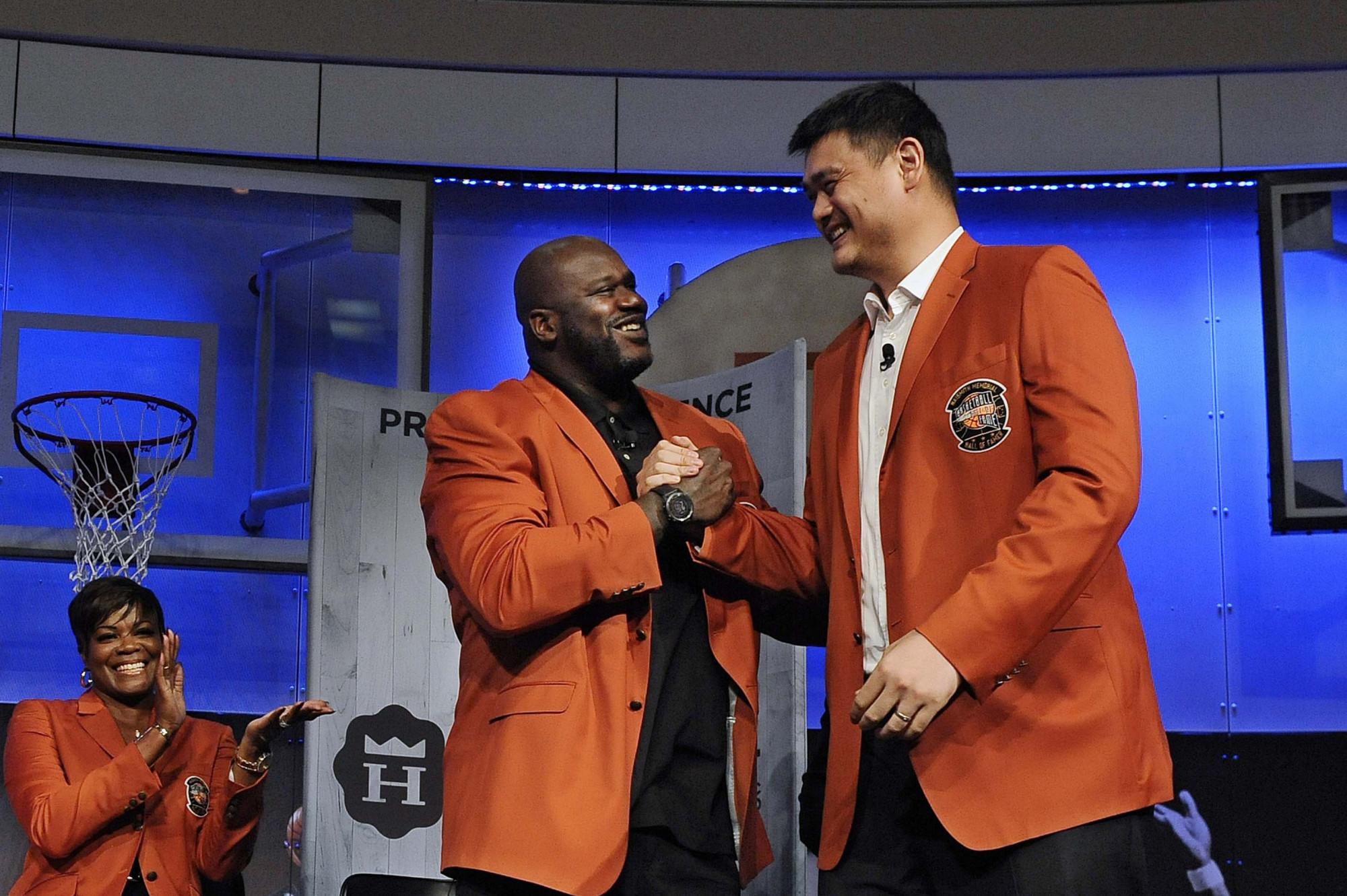 姚明身高变化图，从篮球巨人的成长轨迹看人生高度