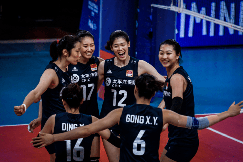 女排奥运名单公布，荣耀与挑战并存的未来展望