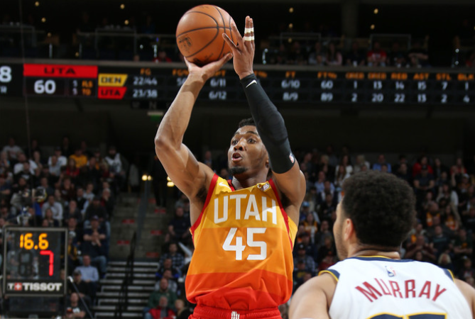 戴尔·库里，篮球场上的传奇——生涯总得分解析