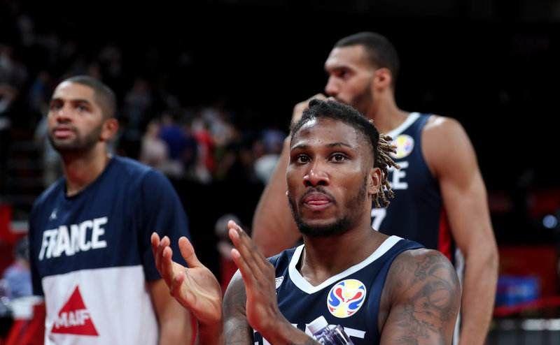 俄罗斯，足球舞台上的坚韧与荣耀——揭秘其世界杯之旅