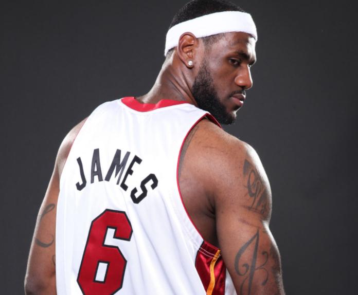 第十一届世界杯冠军，传奇的加冕与荣耀的加注