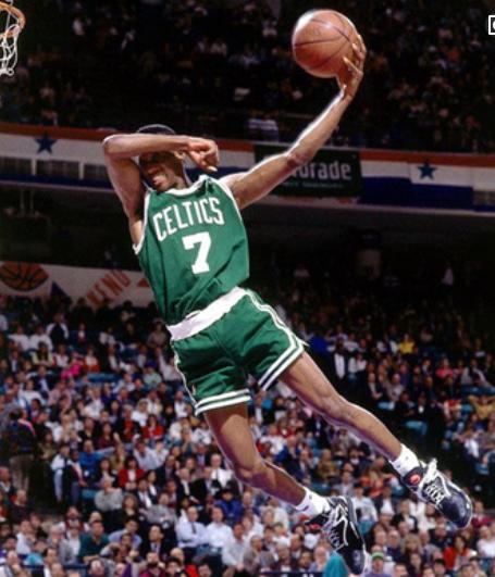 内特·罗宾逊，NBA赛场上的小巨人传奇