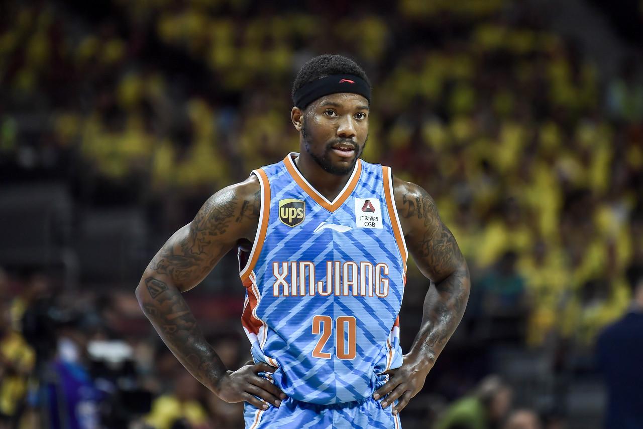 雄鹿VS勇士，总决赛的巅峰对决