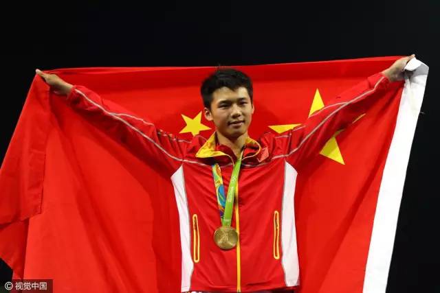 2016年里约奥运会，中国冠军的荣耀时刻