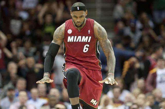 骑士队传奇，勒布朗·詹姆斯的荣耀之旅