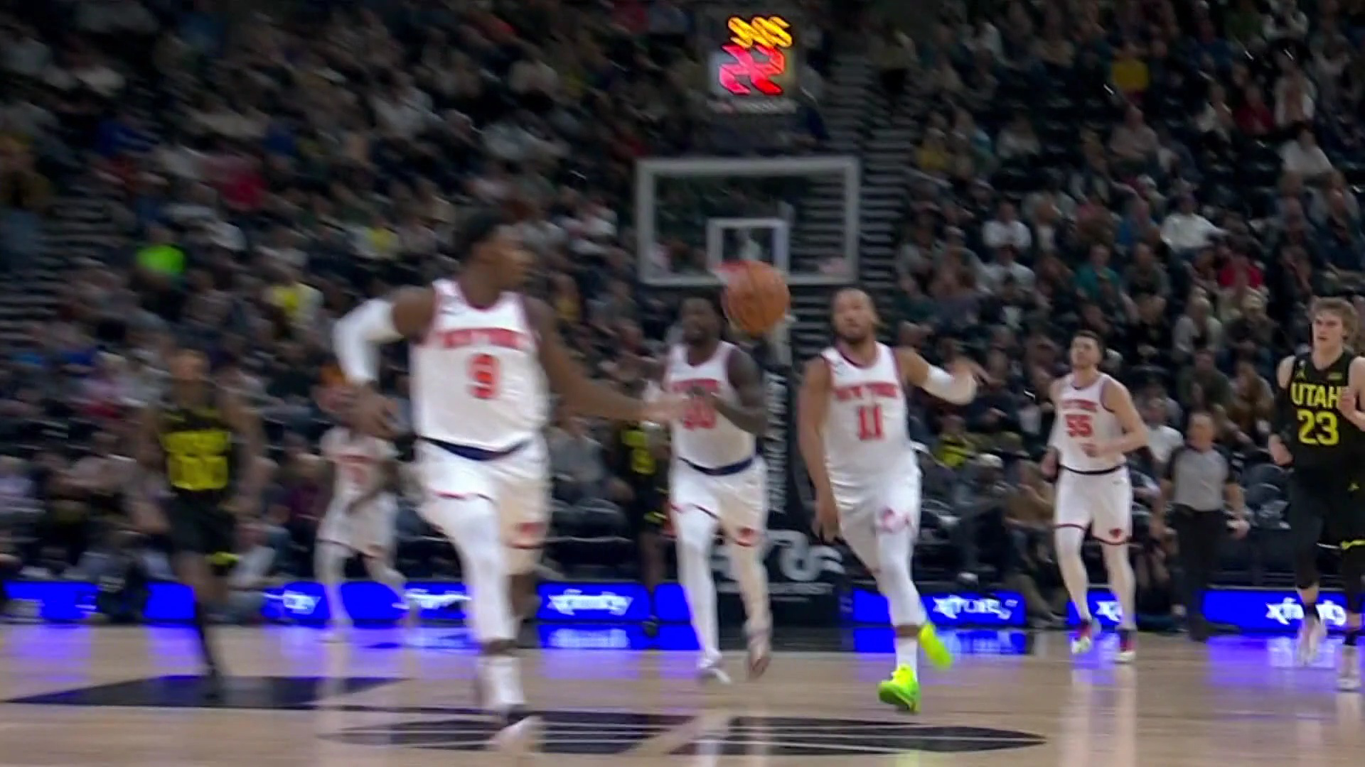 爵士与尼克斯的激情碰撞，美职篮赛场上的经典对决