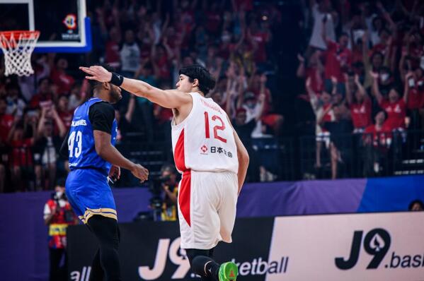 中国男篮，奥运资格之路的挑战与希望