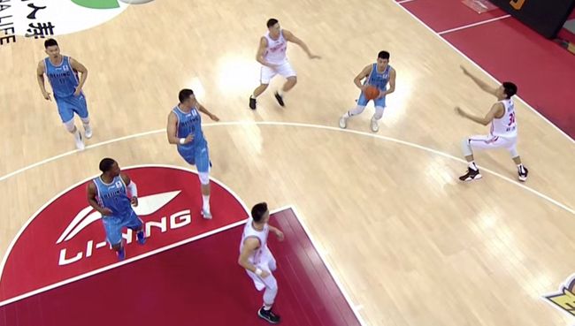 半场篮球出三分线规则的革新与影响