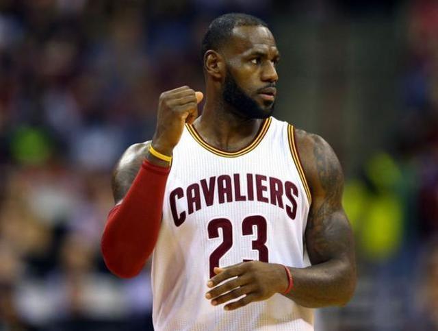 詹姆斯生涯最经典一战，2016年NBA总决赛G6的绝地反击