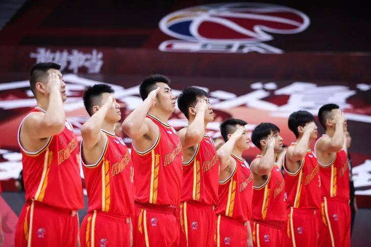 CBA联赛的辉煌历程，从初创到辉煌的每一步