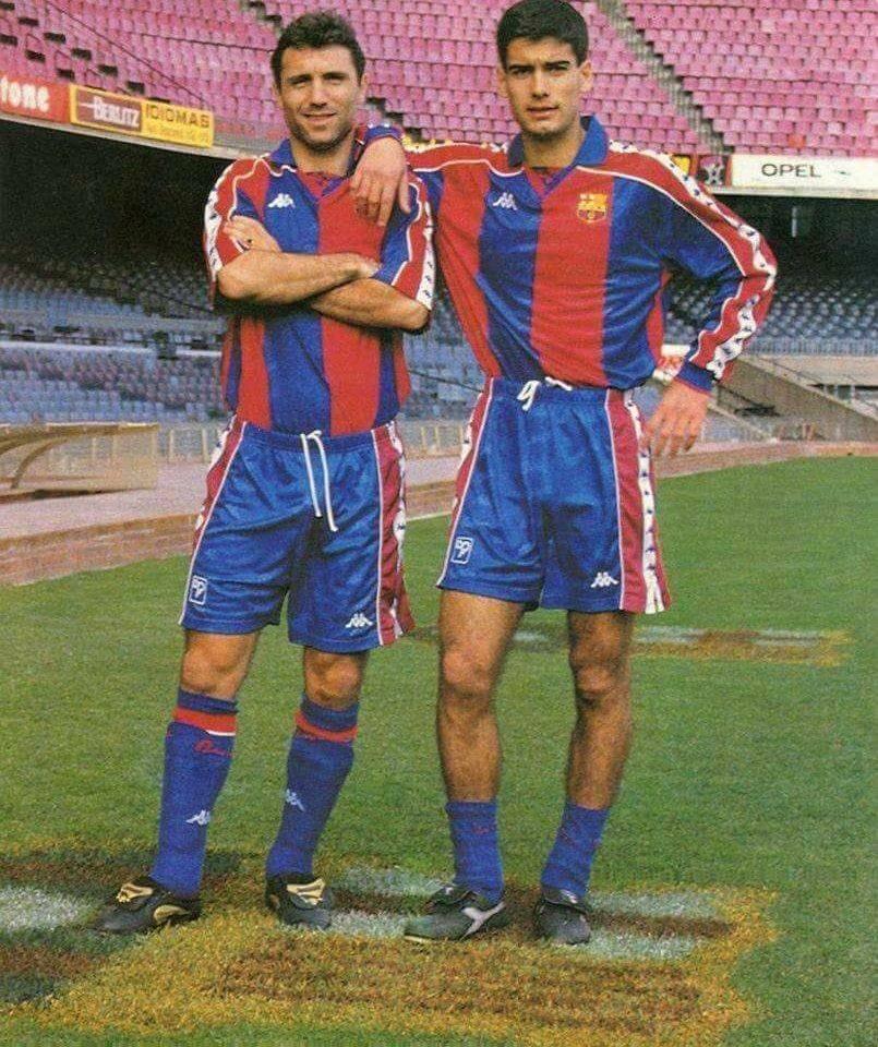 约翰·克鲁伊夫在巴塞罗那的足球传奇，中场指挥官的辉煌篇章