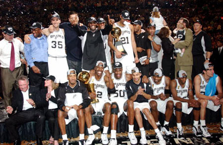 热血沸腾，热火VS勇士——2月13日对决的传奇之夜