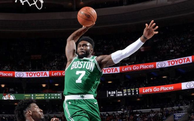 塔图姆的最新动态，从伤病挑战到球场上的坚韧回归